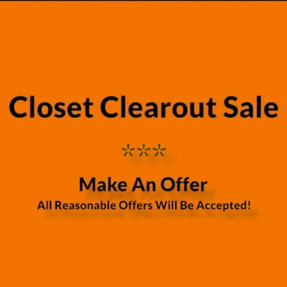 🥳CLOSET CLEAROUT SALE! ALL REASONABLE OFFERS ACCEPTED🥳